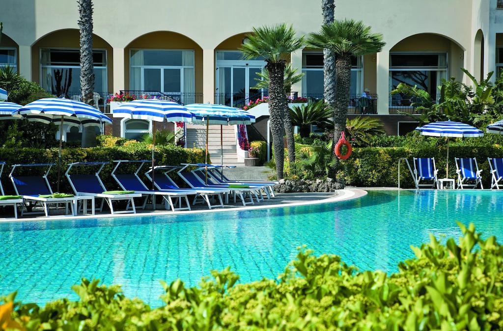 Hotel Terme Alexander Ischia Exterior foto