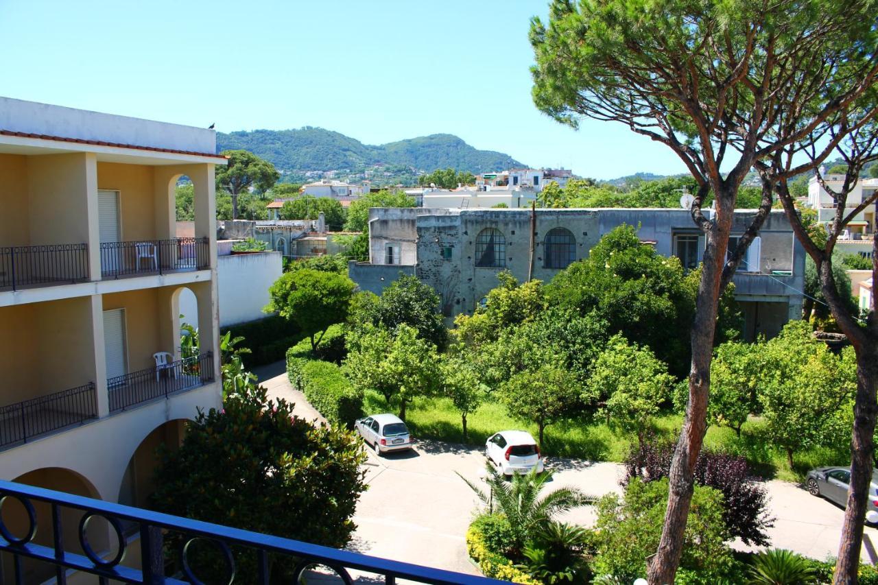 Hotel Terme Alexander Ischia Exterior foto